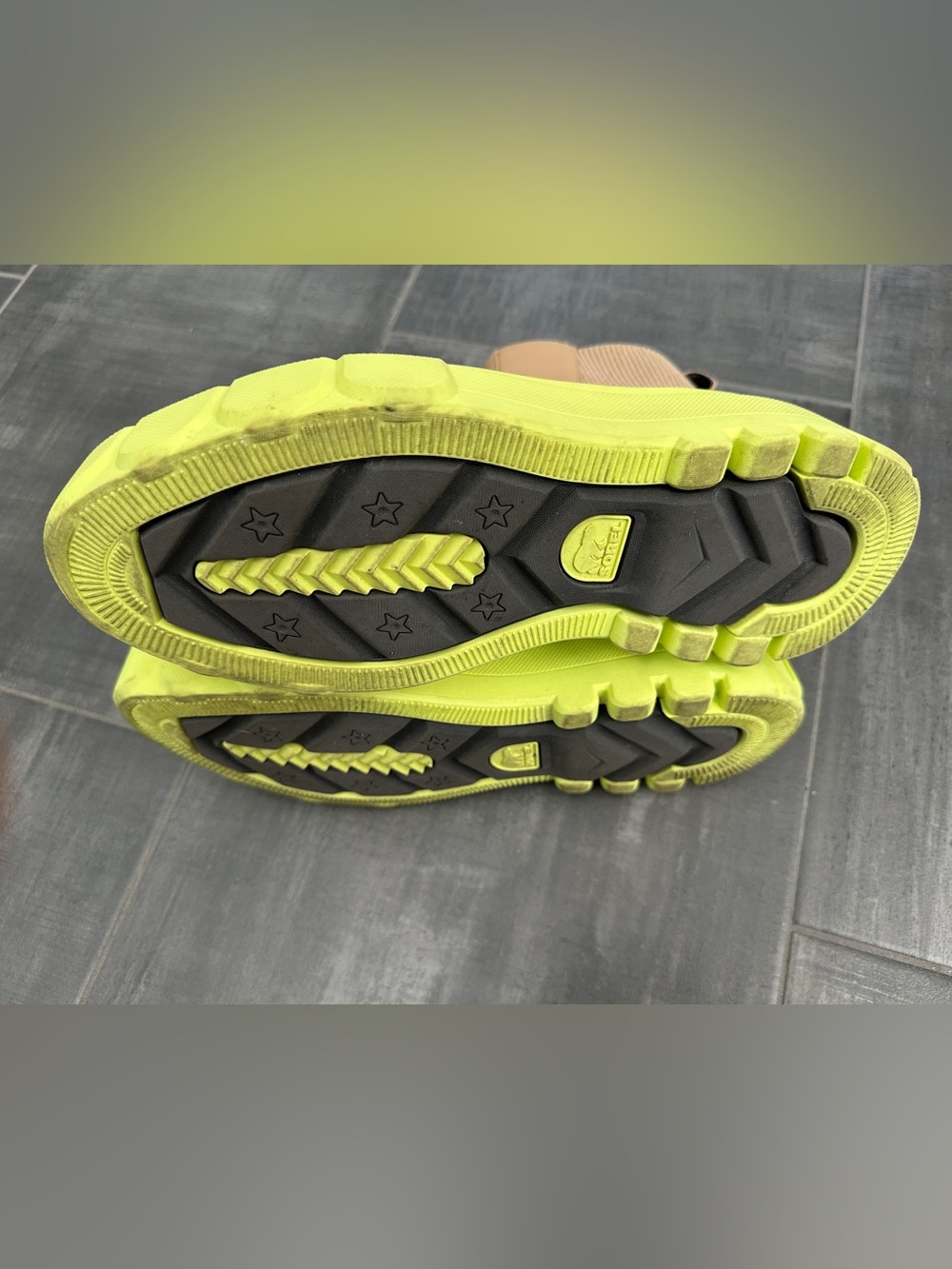 Neon Sorel Boots - Picture 7 of 7